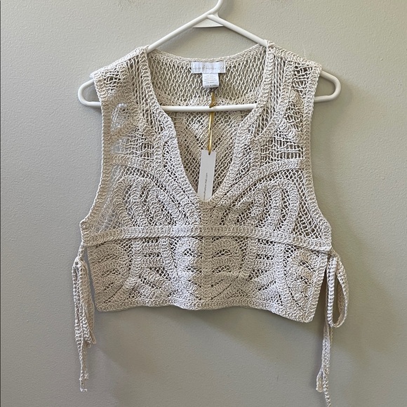 House of Harlow 1960 Jackets & Blazers - House of Harlow 1960 Cream Beige Crochet V Neck Vest, One Size